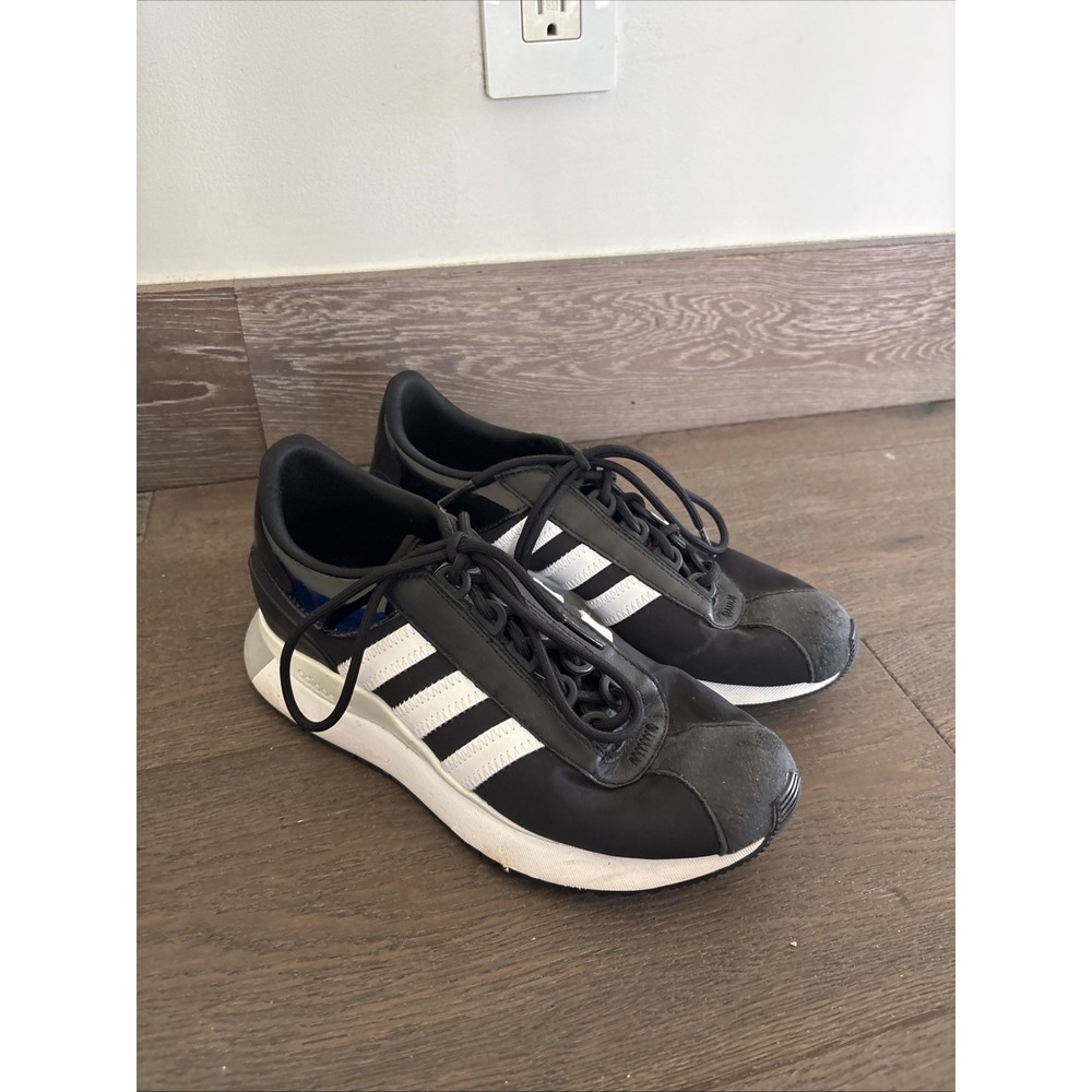 Adidas Sneakers Black-And-White Running Shoes Women's Size 7 1/2